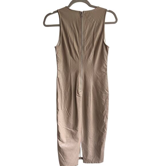 Forever 21 Women’s Beige Faux Leather Tan V Neck Bodycon Sheath Dress size Small - Picture 5 of 7